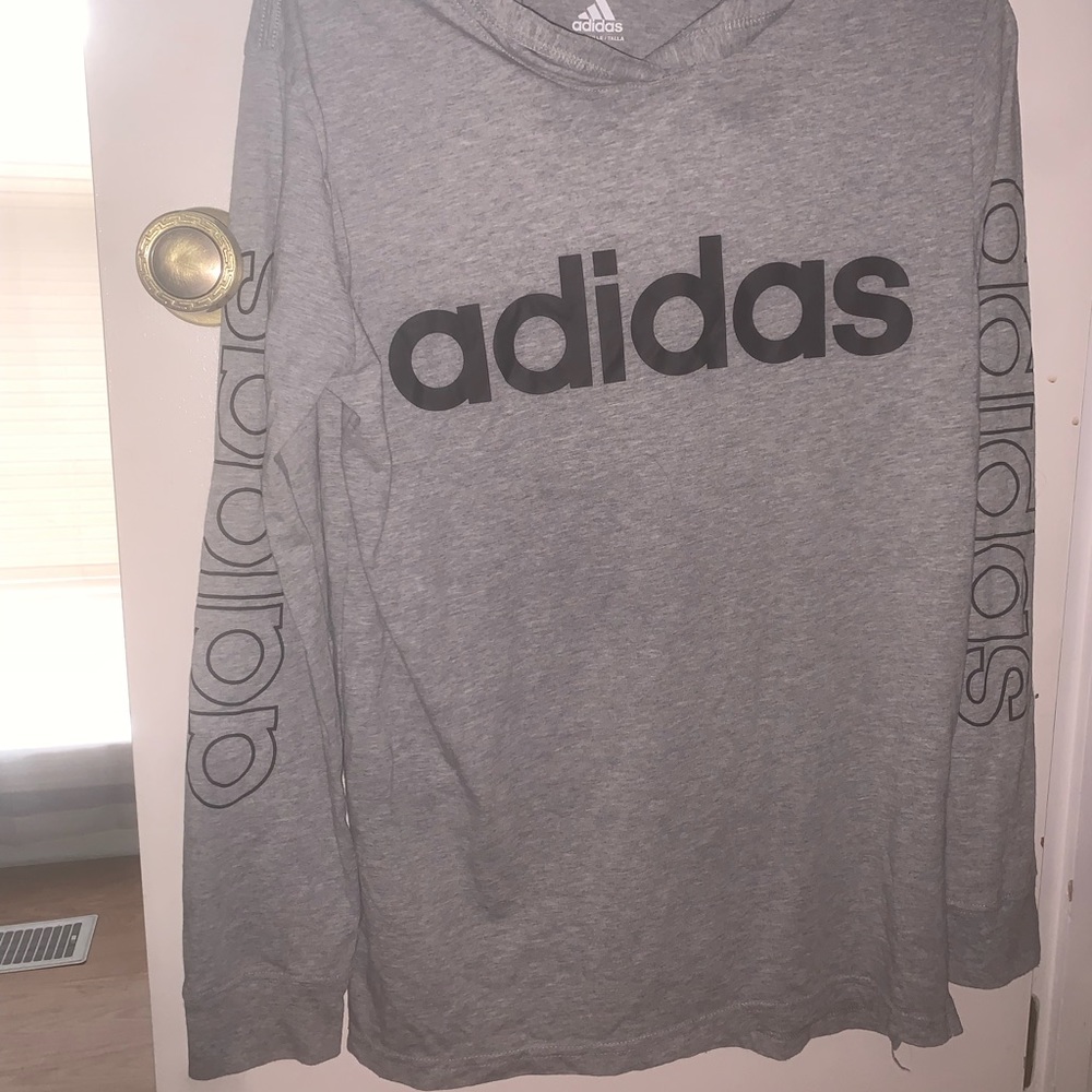 Adidas Boys Long sleeve Gray Hooded T-Shirt Size L